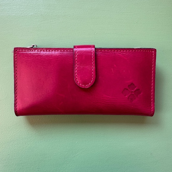 Patricia Nash Handbags - Patricia Nash $89 Nazari Bifold Wallet NWOT